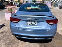 Chrysler 200
